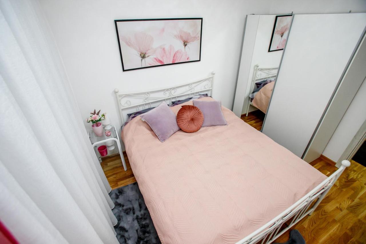 סובוטיקה Tik Tak Apartman מראה חיצוני תמונה