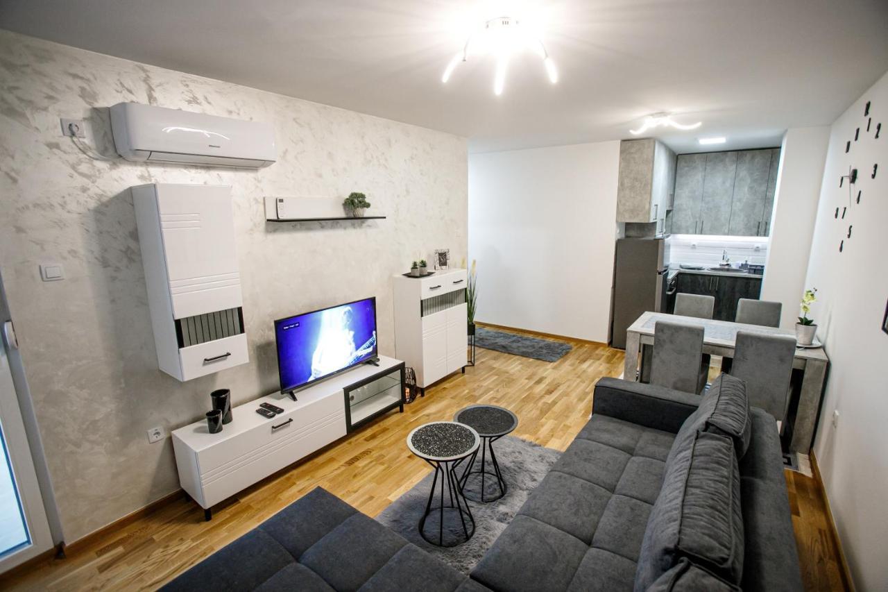 סובוטיקה Tik Tak Apartman מראה חיצוני תמונה